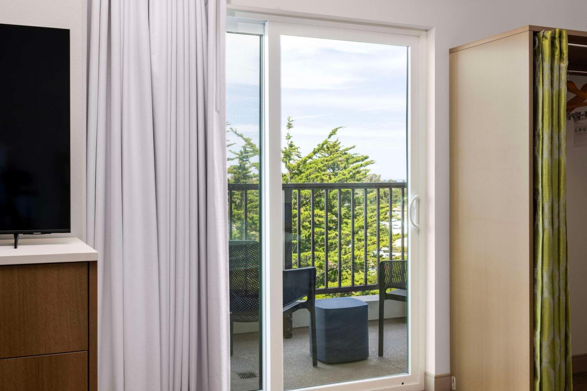 Home2 Suites By Hilton Marina Exterior photo
